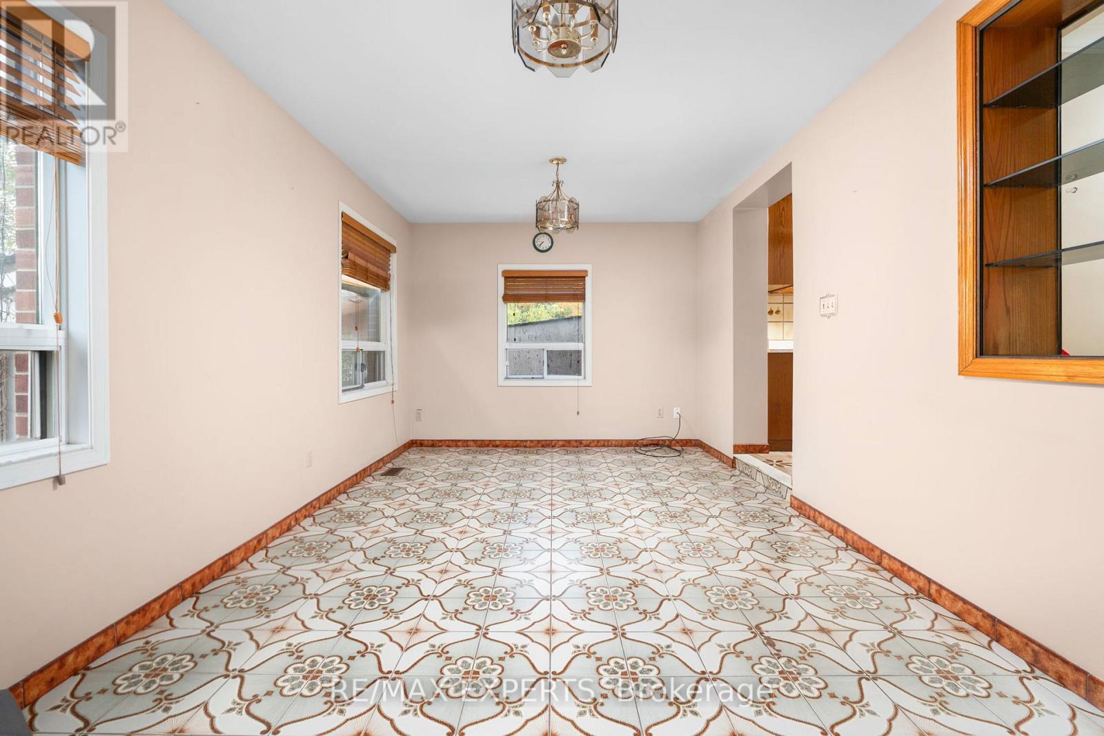 2 DONOFREE ROAD - Image 11