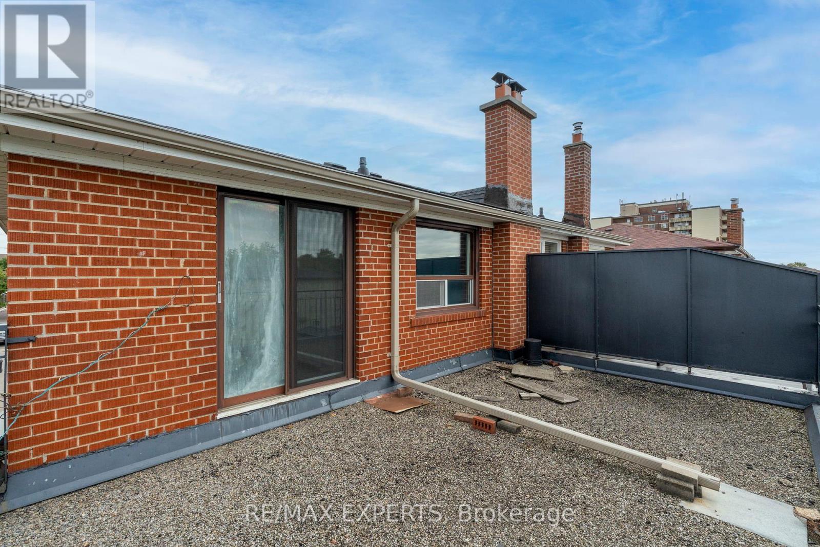 2 DONOFREE ROAD - 18