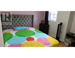 1675 Samuelson Circle, Mississauga, ON L5N7Z8 Photo 10