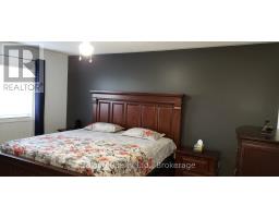 1675 Samuelson Circle, Mississauga, ON L5N7Z8 Photo 11