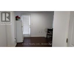 1675 Samuelson Circle, Mississauga, ON L5N7Z8 Photo 12
