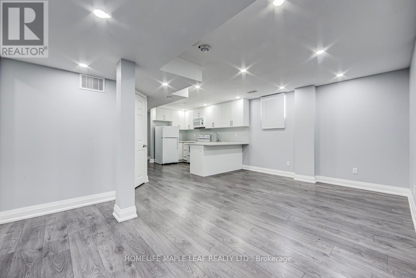 244 JOHNSON DRIVE - 41