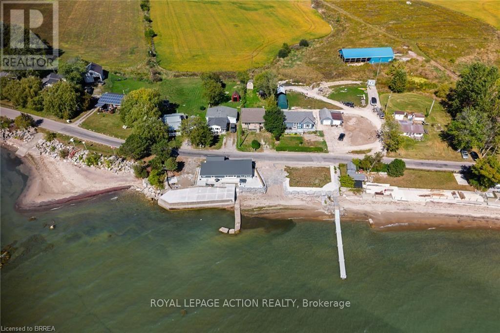 1459 LAKESHORE ROAD - 19