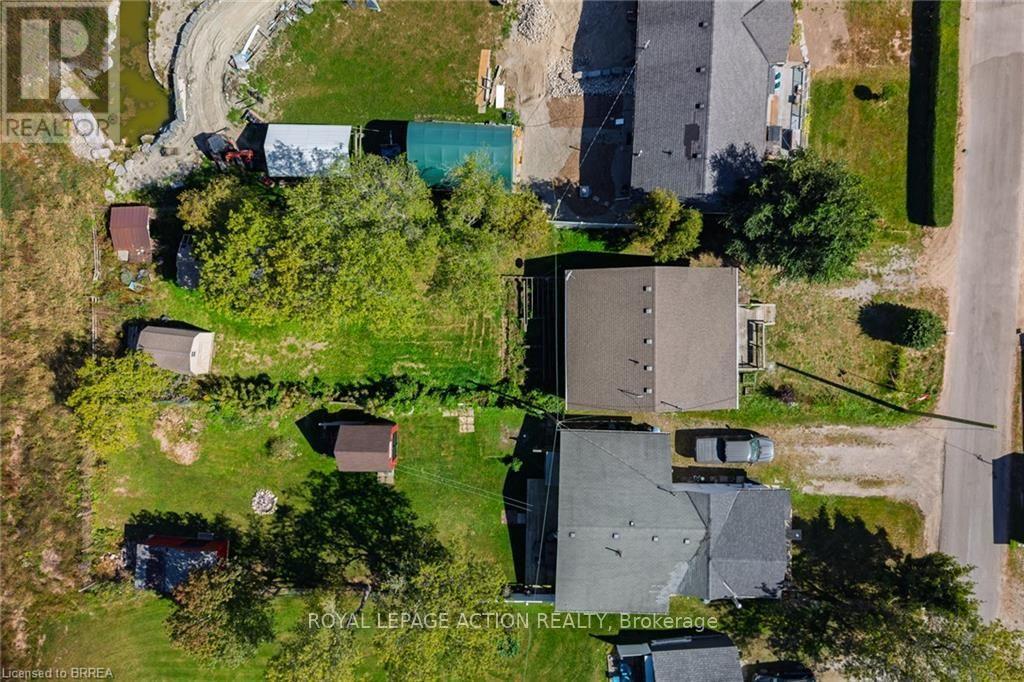 1459 LAKESHORE ROAD - 23