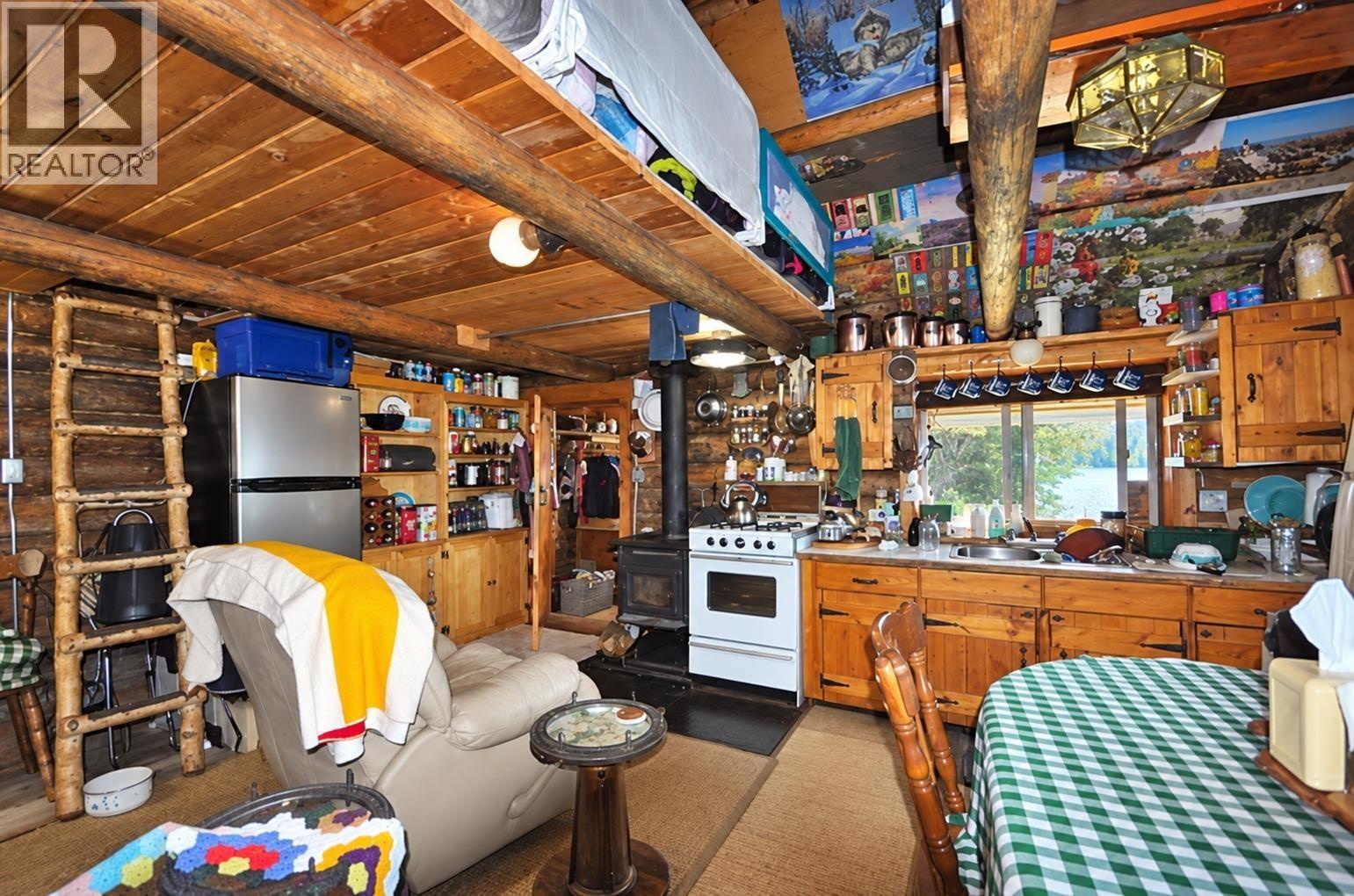 5276 CARIBOO LAKE ROAD - 8