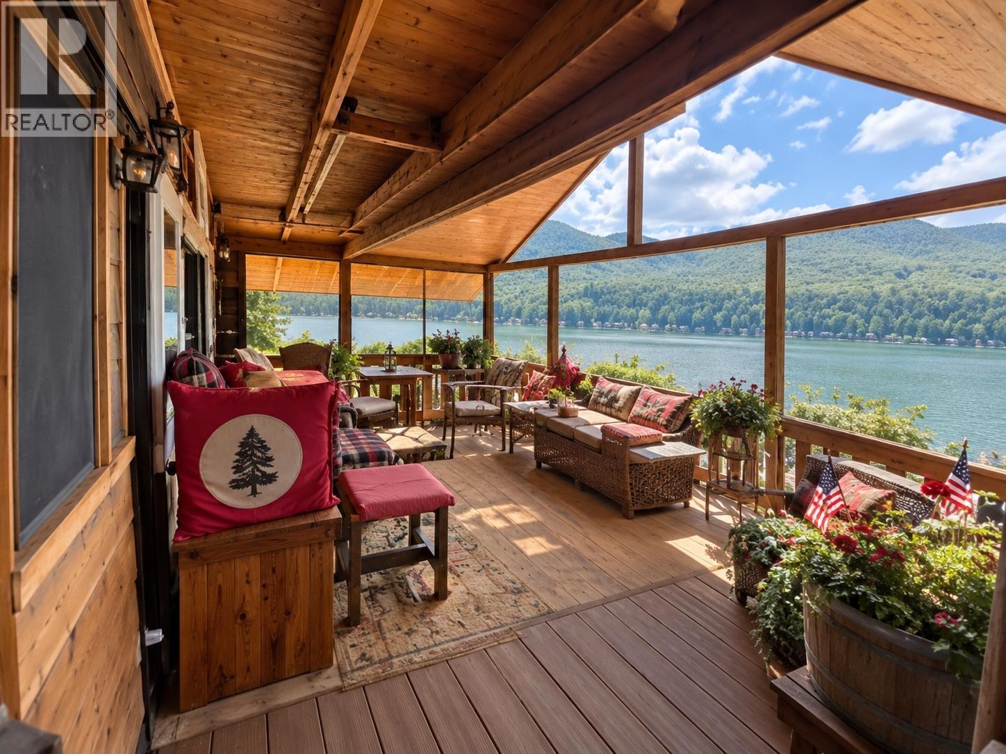 5276 CARIBOO LAKE ROAD - Image 15