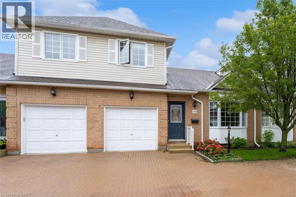 149 SILVERBIRCH Boulevard - 1