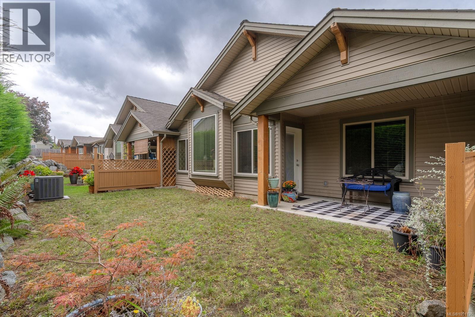 #5 3774 12th Ave - 26