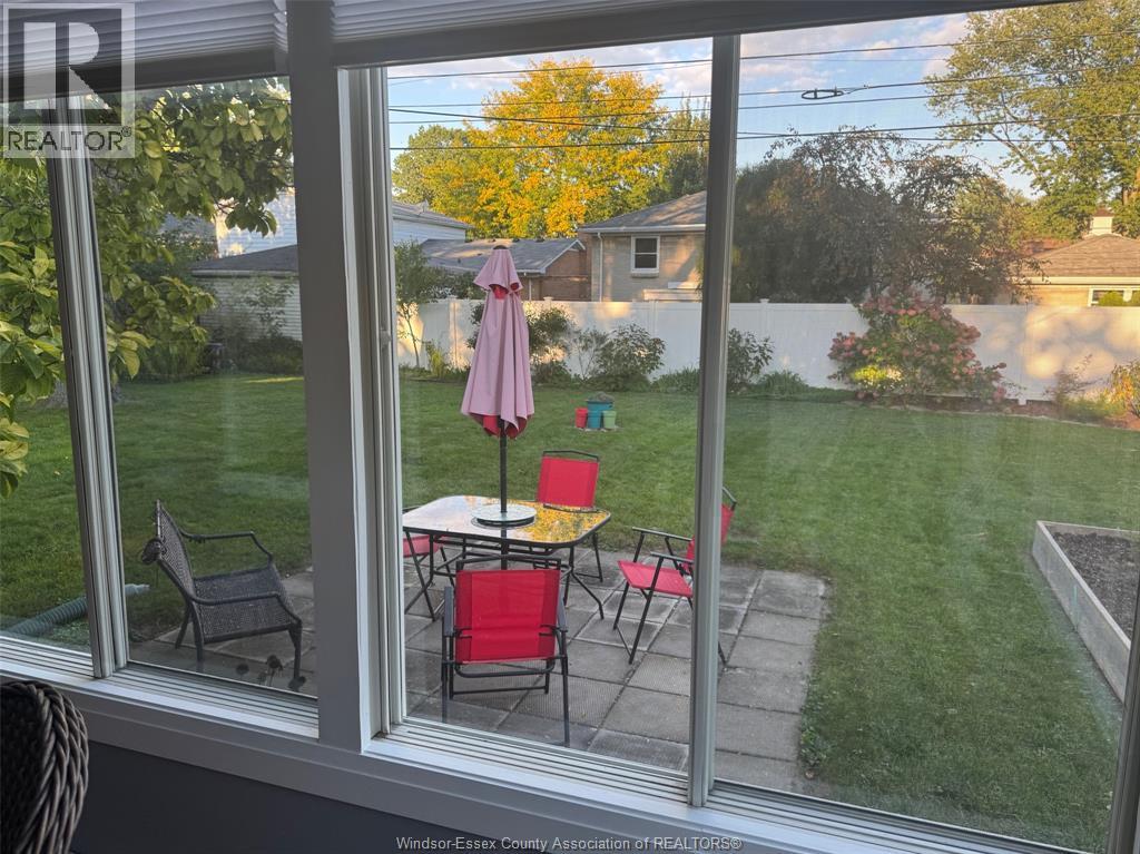 880 PATRICE DRIVE - 50