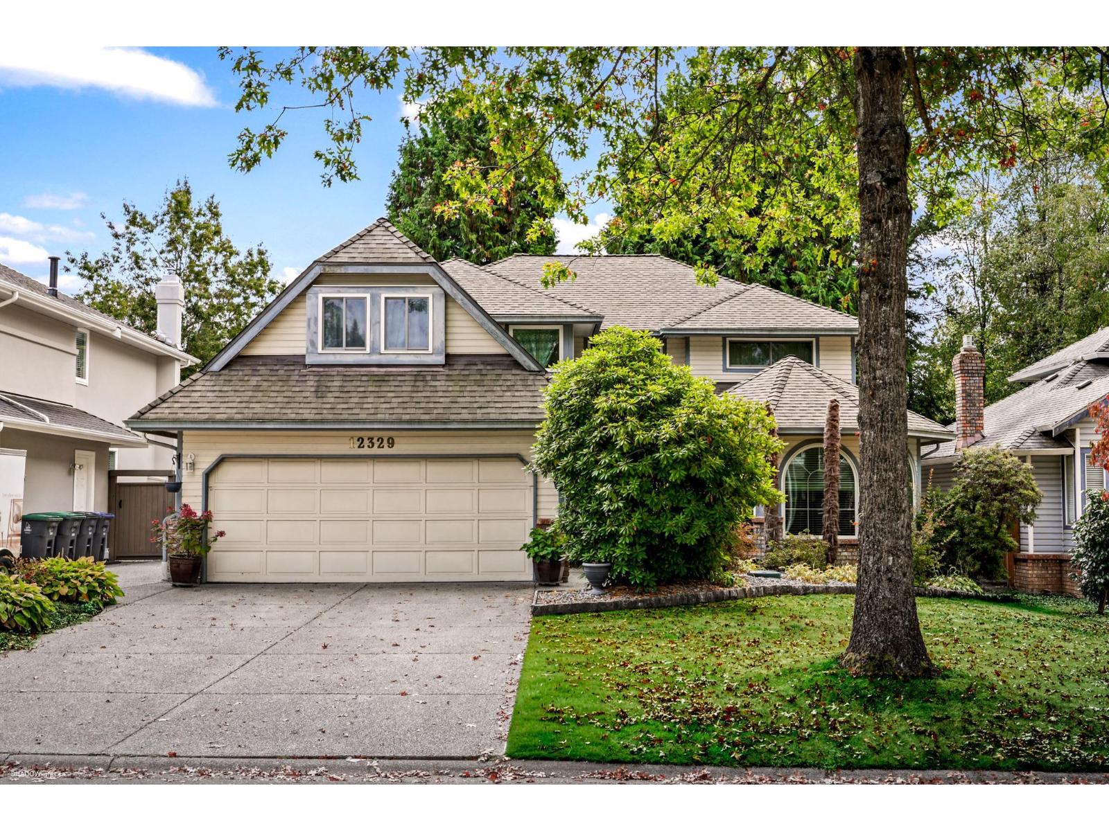 3 Bed, 3 Bath House for Sale in Surrey – 12329 NORTHPARK CRESCENT, Surrey – MLS# R3169932 - Image 2