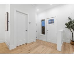 101 16623 18a Avenue, Surrey, BC V3Z9X5 Photo 9