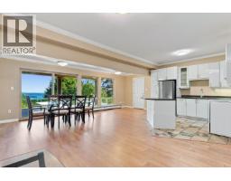 Lower 2426 Westhill Court, West Vancouver, BC V7S3A5 Photo 7