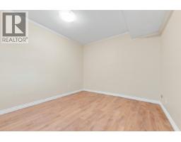 Lower 2426 Westhill Court, West Vancouver, BC V7S3A5 Photo 24