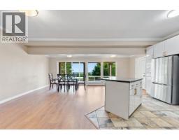 Lower 2426 Westhill Court, West Vancouver, BC V7S3A5 Photo 11