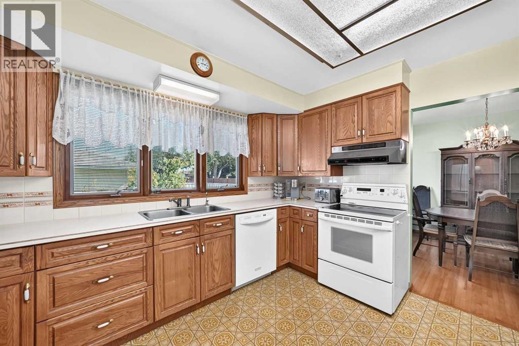 10424 2 Street SE - Image 14