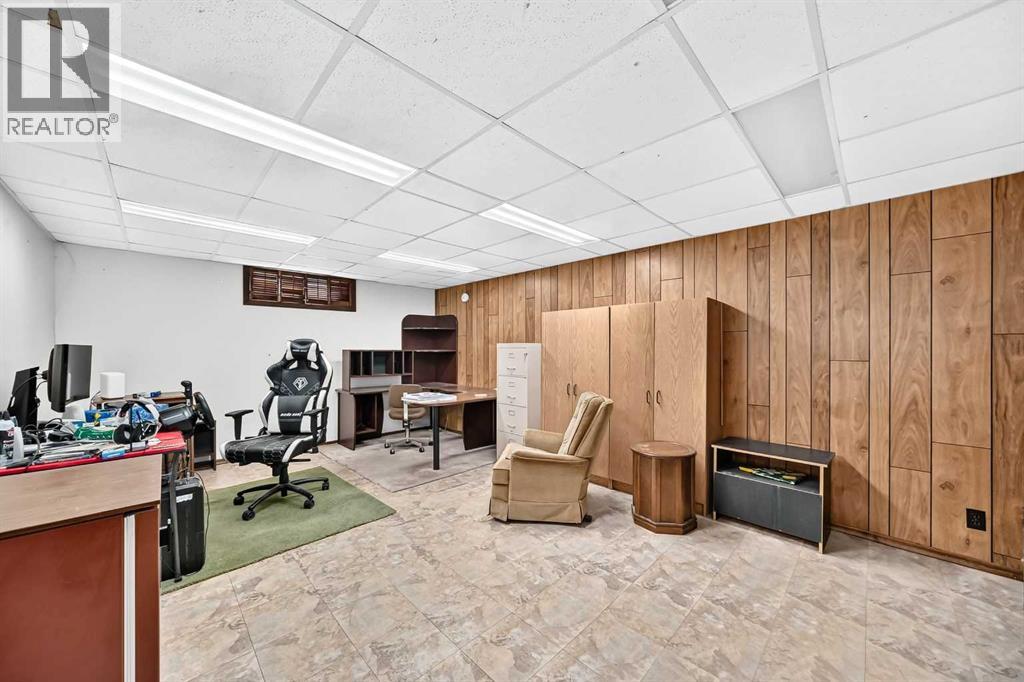 10424 2 Street SE - Image 30