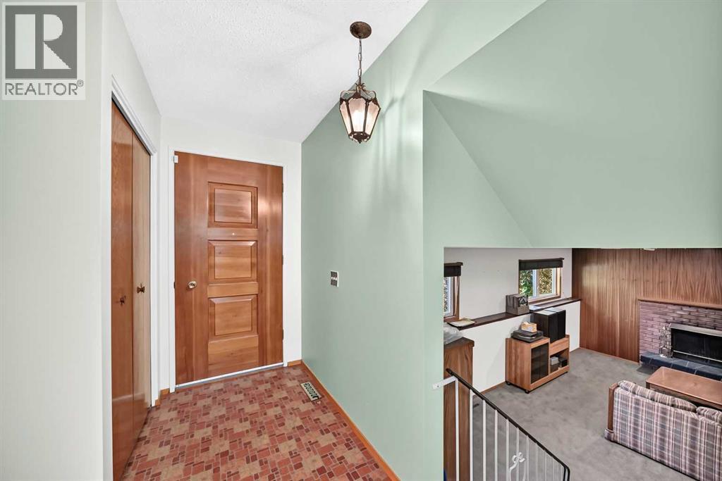 10424 2 Street SE - Image 23