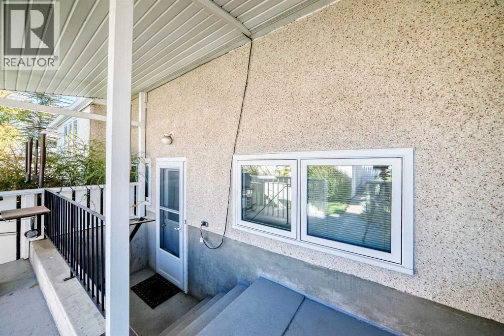 10424 2 Street SE - Image 35