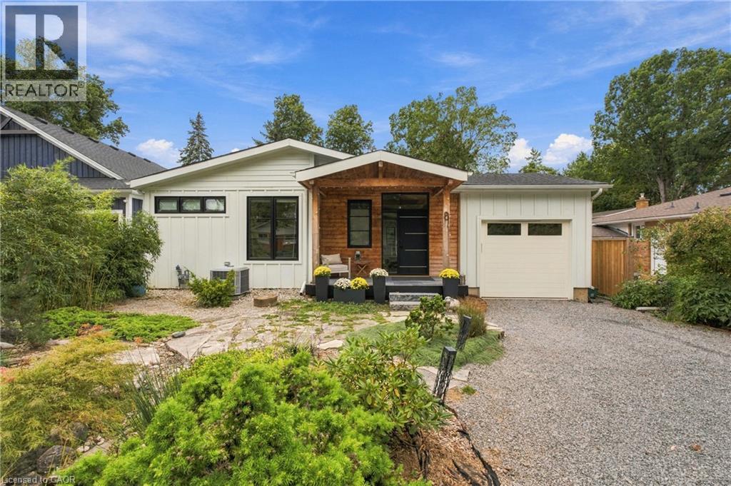 Property for sale at 8 DIXIE Avenue