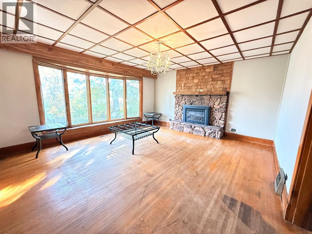 Listing photo – 5116 53 Street, Rocky Mountain House
