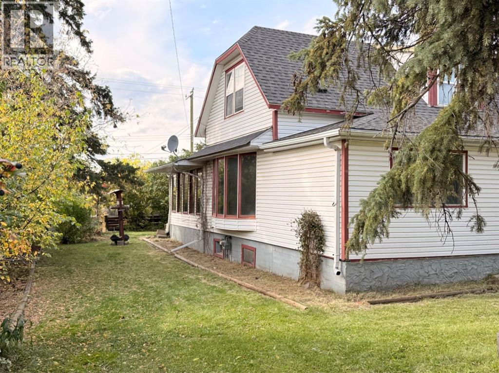 Listing photo – 5116 53 Street, Rocky Mountain House