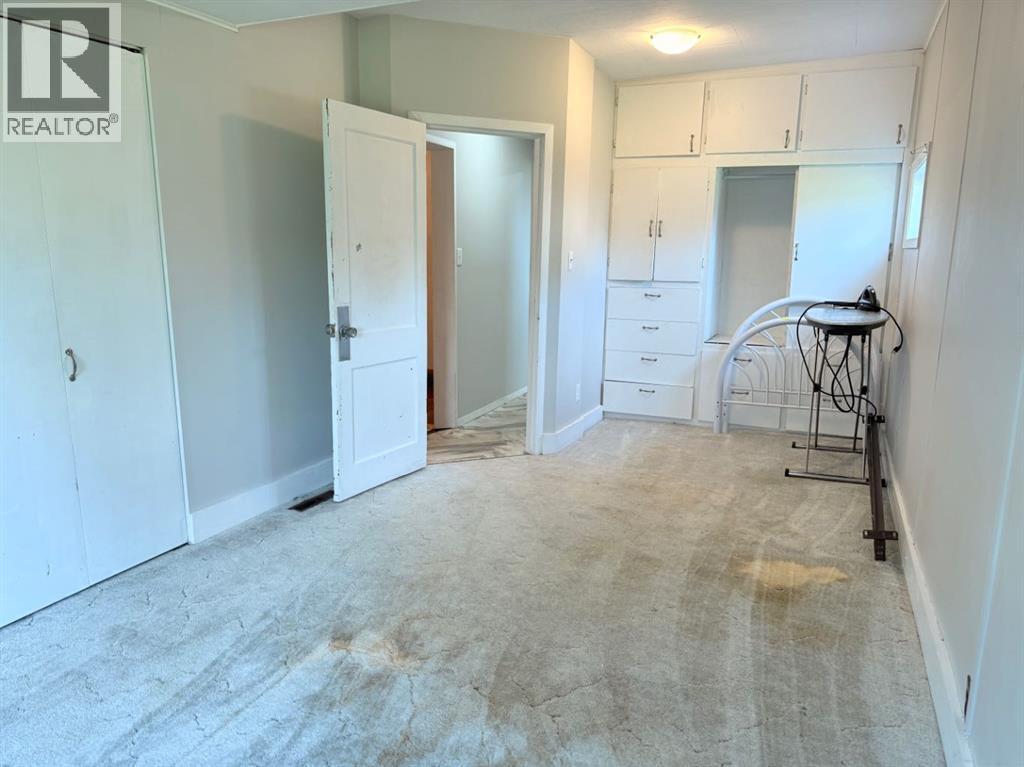 Listing photo – 5116 53 Street, Rocky Mountain House
