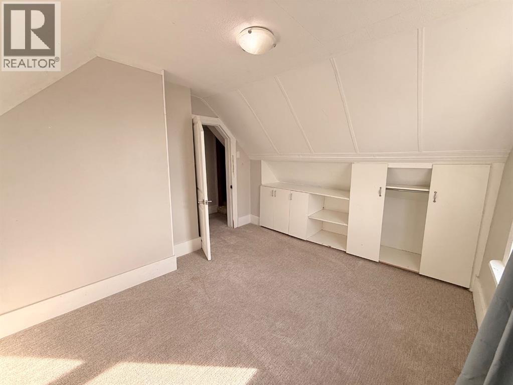 Listing photo – 5116 53 Street, Rocky Mountain House