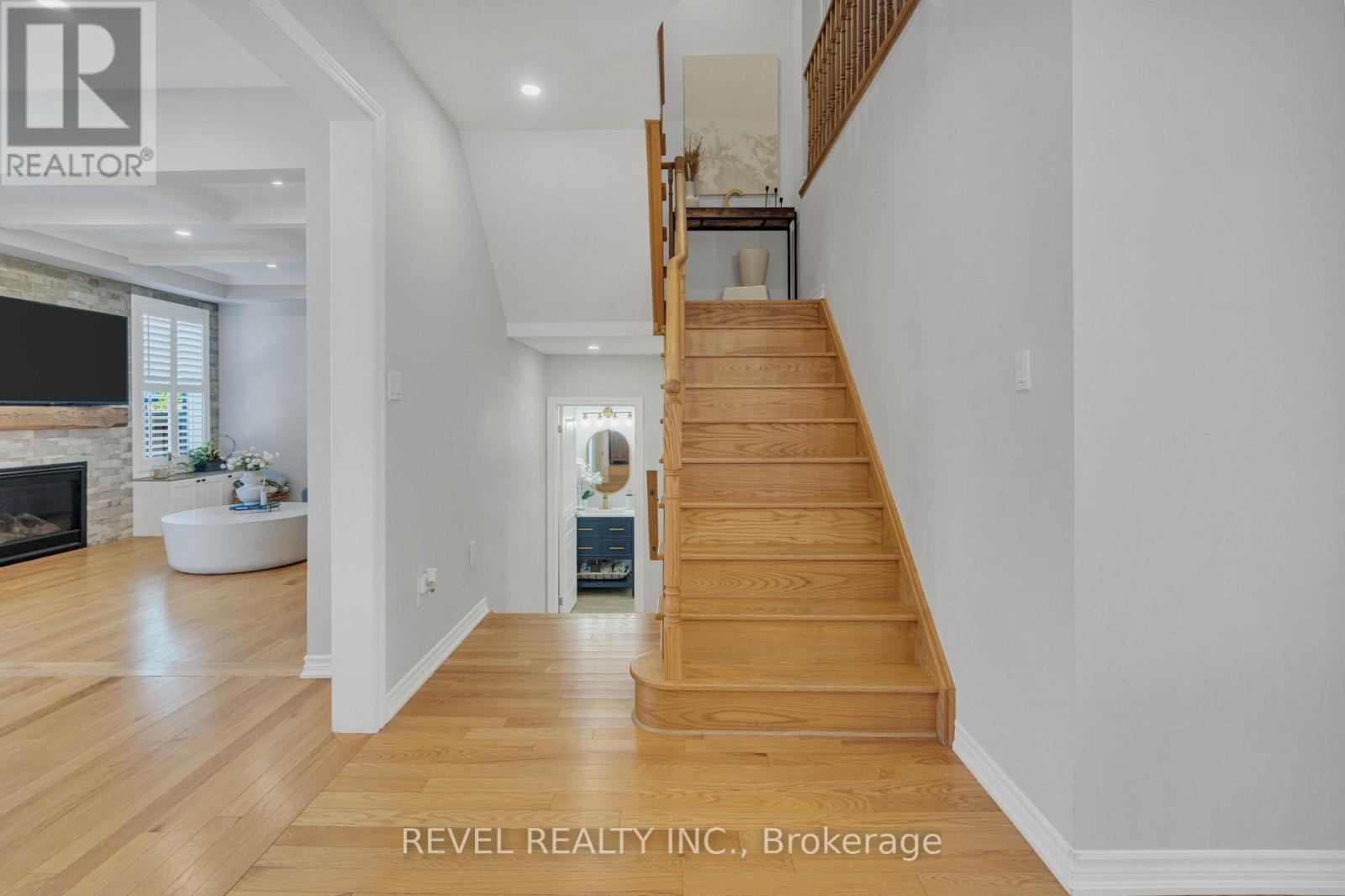6 MCKAY AVENUE - 16