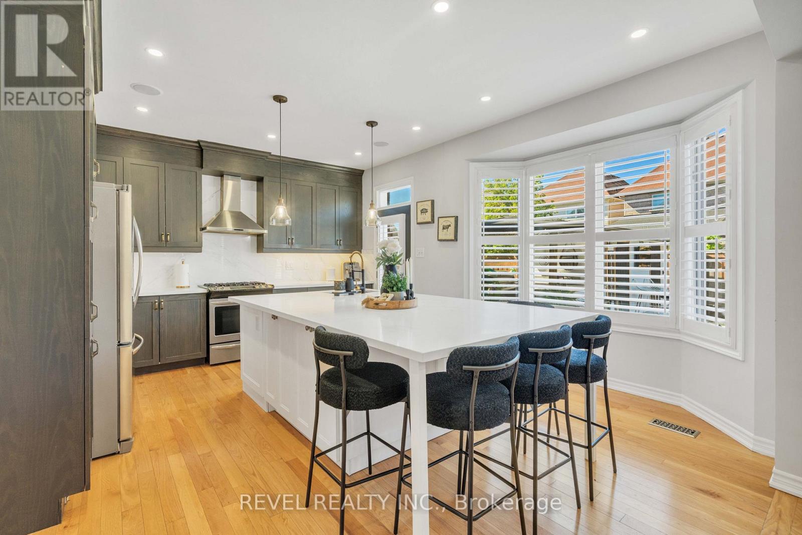 6 MCKAY AVENUE - Image 13