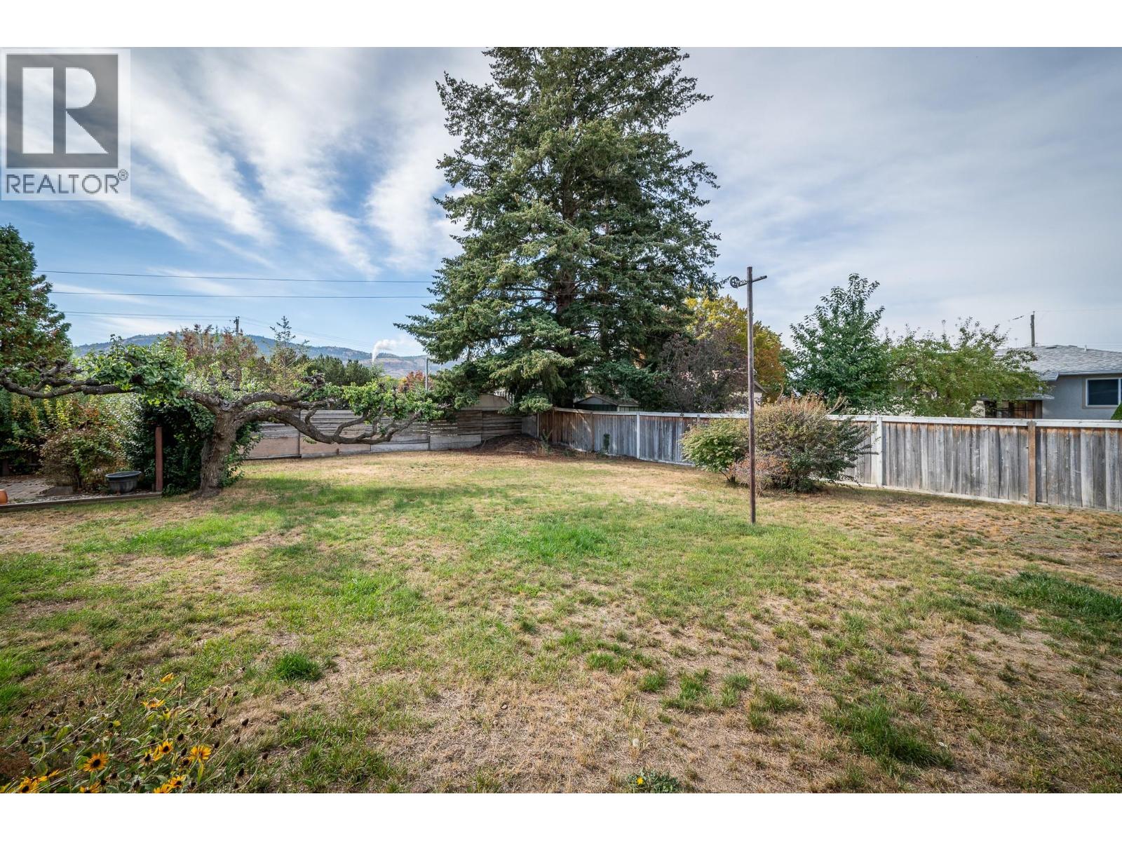 1020 Southill Street - Image 23