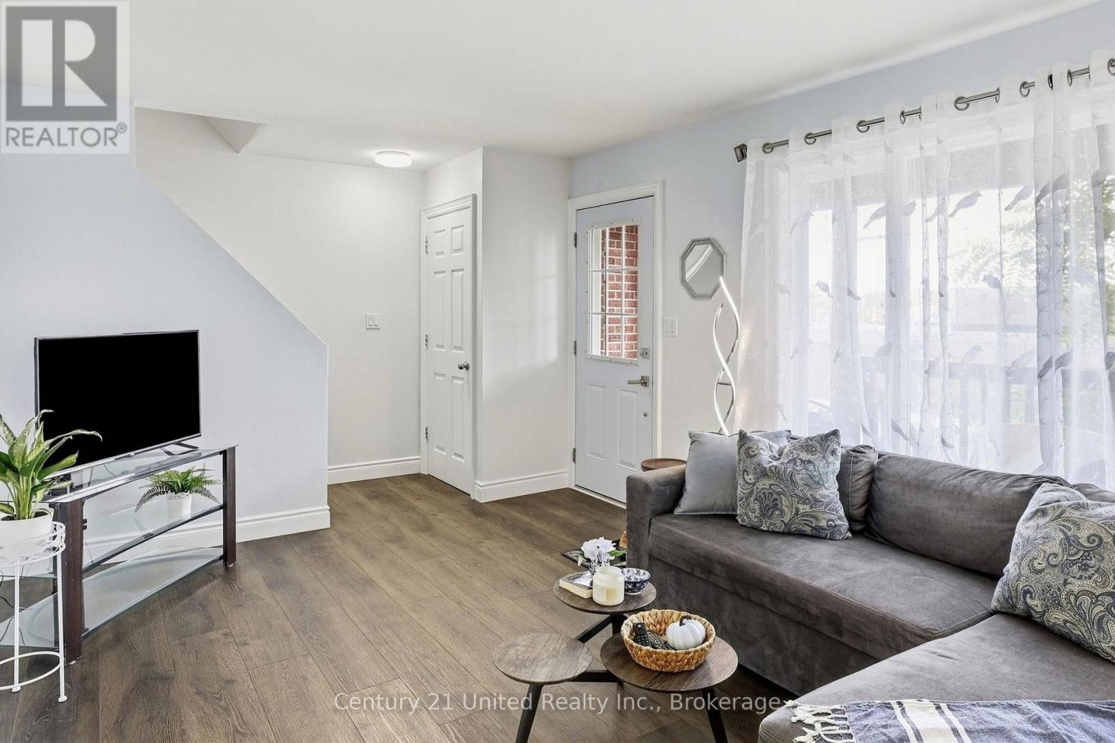 46 RIDGE STREET - 7