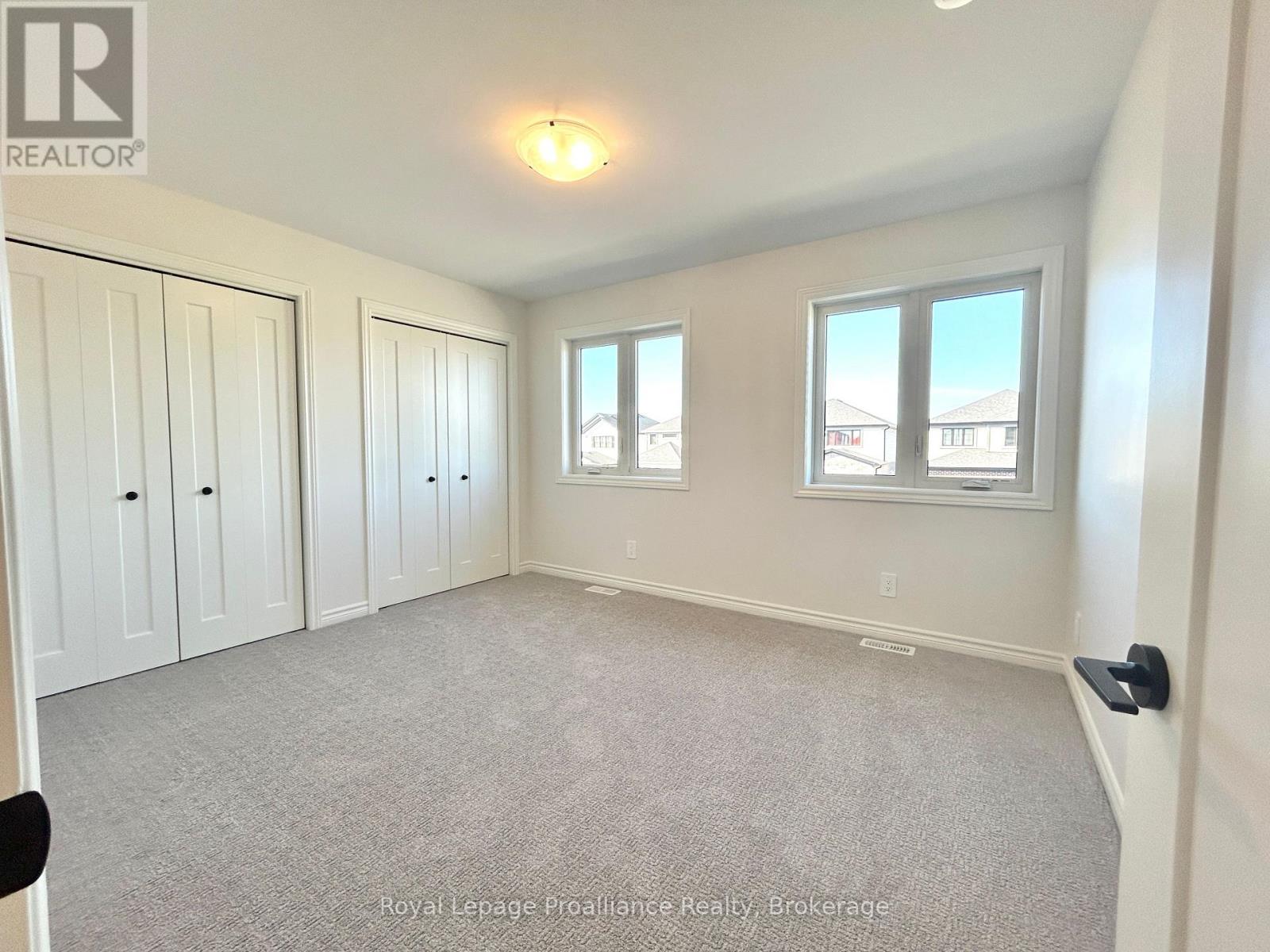 20 PEACE RIVER STREET - 16