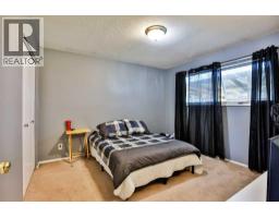 2700 12 Avenue N - photo 12