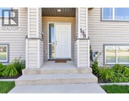 198 Blackfoot Boulevard W - photo 2
