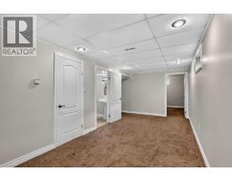 286 Kennedy Bay, Fort Mcmurray, AB T9K1P7 Photo 33