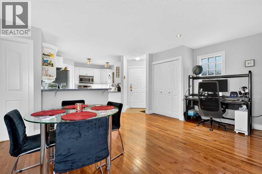2, 2811 24A Street SW, Calgary, Alberta, T3E1W1 — thumbnail 4
