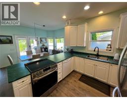 358 Oak Avenue, Sicamous, BC V0E2V1 Photo 18