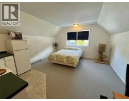 358 Oak Avenue, Sicamous, BC V0E2V1 Photo 45