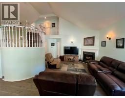358 Oak Avenue, Sicamous, BC V0E2V1 Photo 21