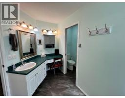 358 Oak Avenue, Sicamous, BC V0E2V1 Photo 28