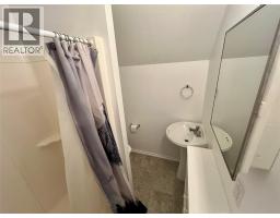 358 Oak Avenue, Sicamous, BC V0E2V1 Photo 48