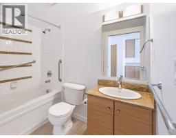 2105 977 Mainland Street, Vancouver, BC V6B1T2 Photo 17