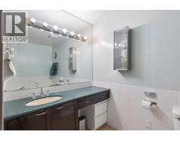302 131 W 3rd Street, North Vancouver, BC V7M1E7 Photo 12