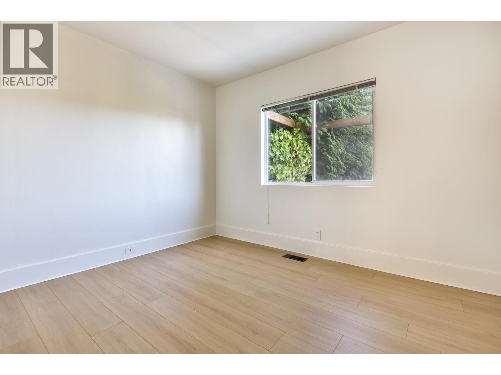 3249 W 21 AVENUE, Vancouver - Image 1