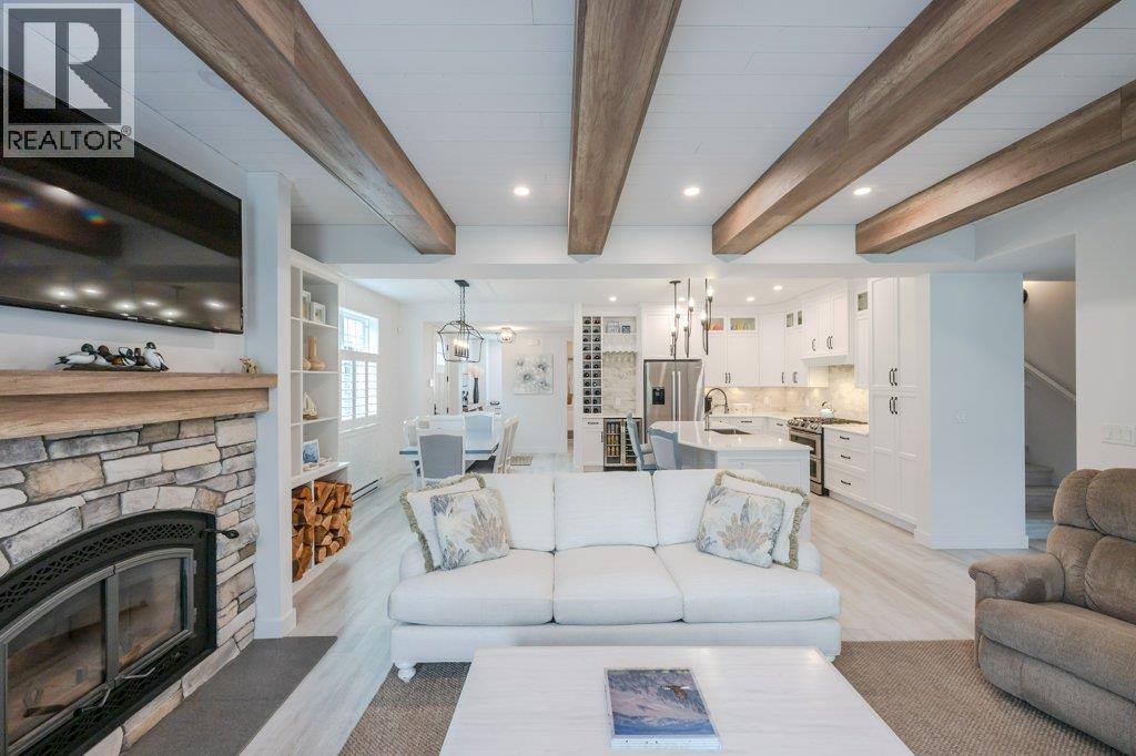 58 2450 Radio Tower Road, Oliver