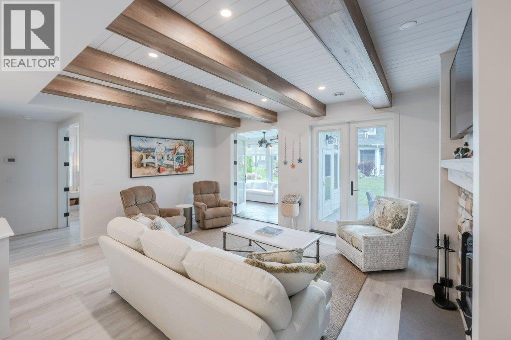 58 2450 Radio Tower Road, Oliver