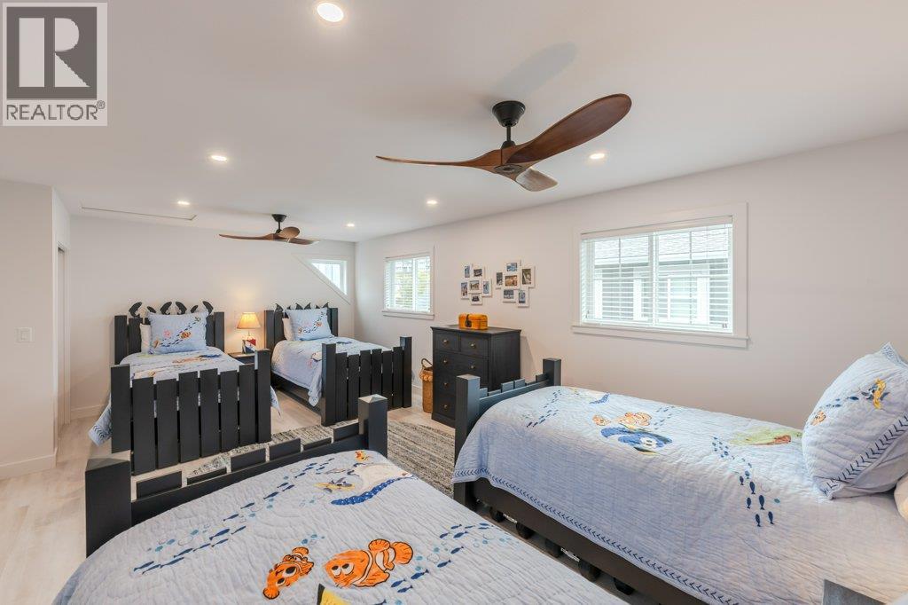 58 2450 Radio Tower Road, Oliver