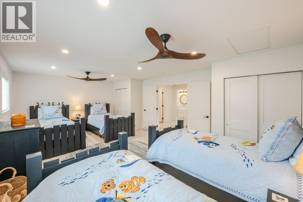 58 2450 Radio Tower Road, Oliver