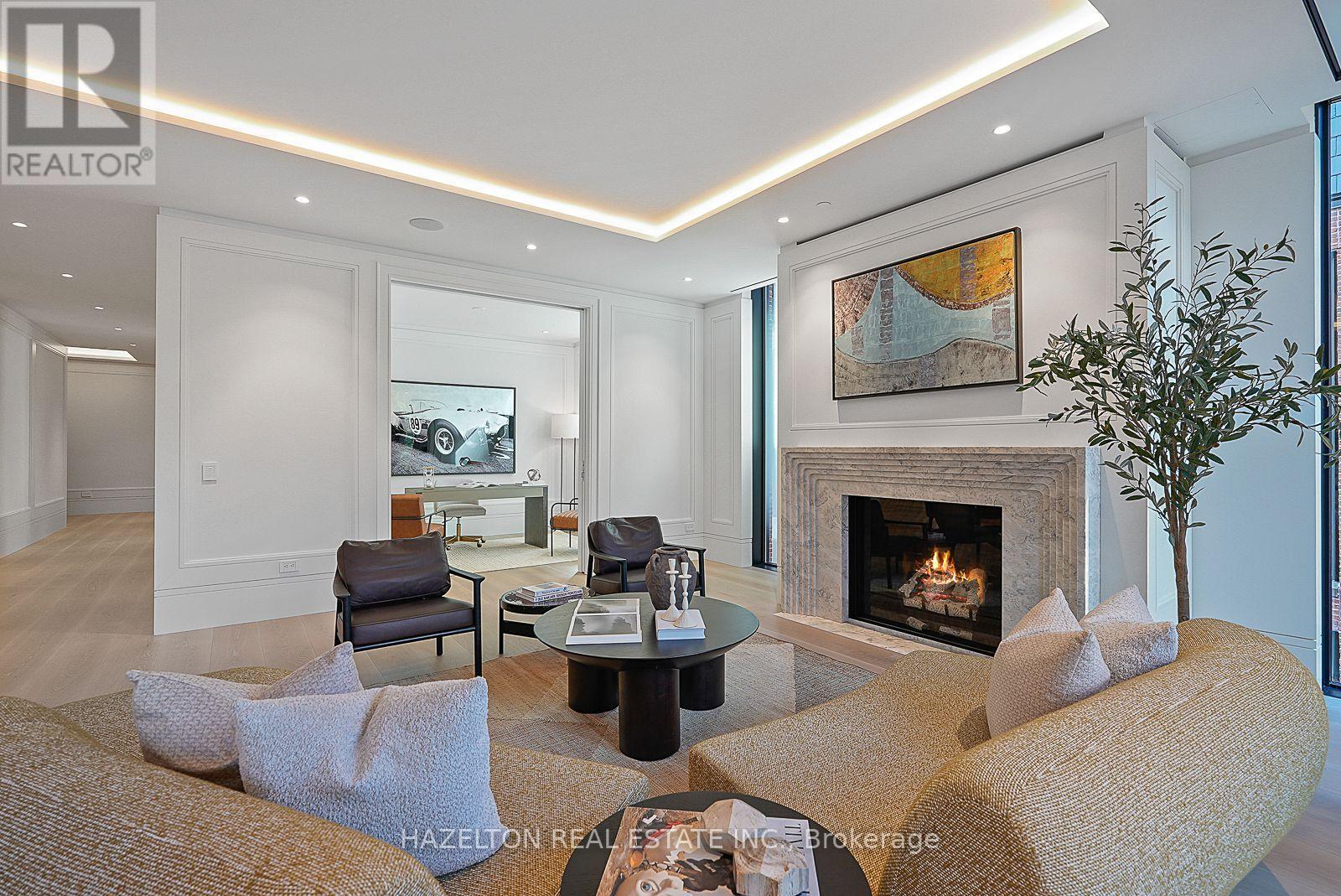 #306 7 DALE AVENUE - 2