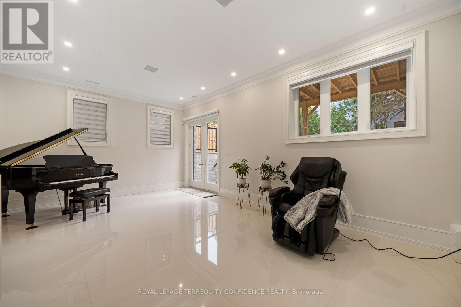 319B HORSHAM AVENUE - Image 35